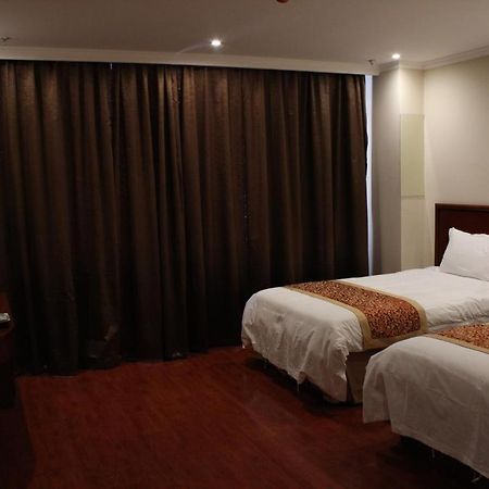 Greentree Inn Shenyang Shengjing Hospital Shenyang Liaol Road Business Hotel Luaran gambar
